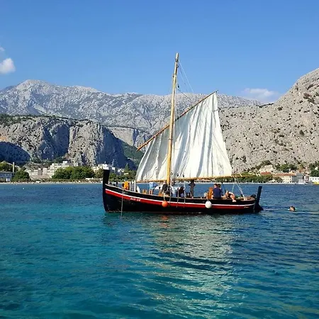 Mater Anka Villa Omiš