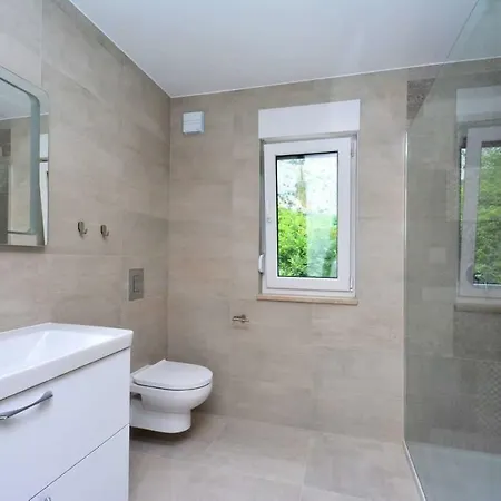 Mater Anka Villa *