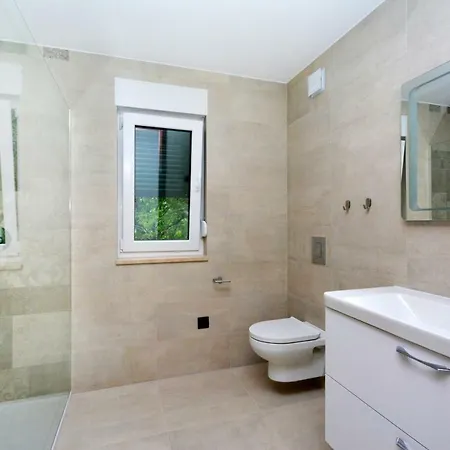 Mater Anka Villa Omiš