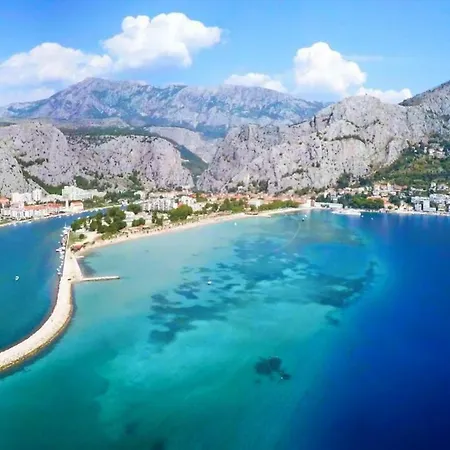Mater Anka * Omiš