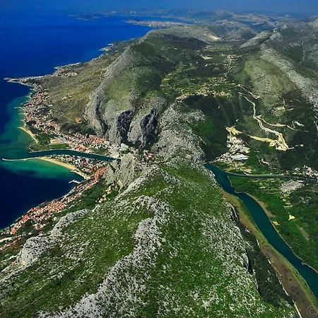Villa Mater Anka *