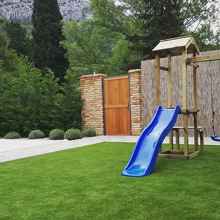 Villa Mater Anka *